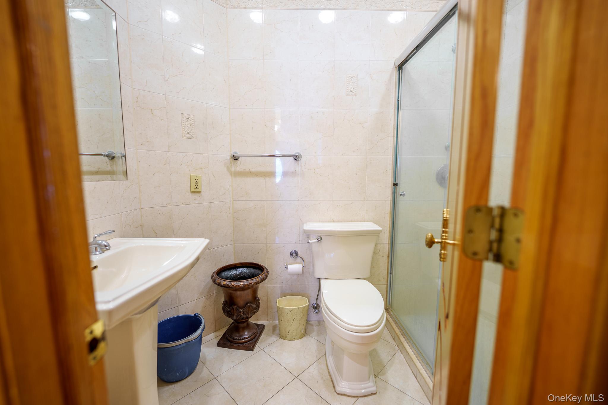 51 Bay Street Property Photo 33