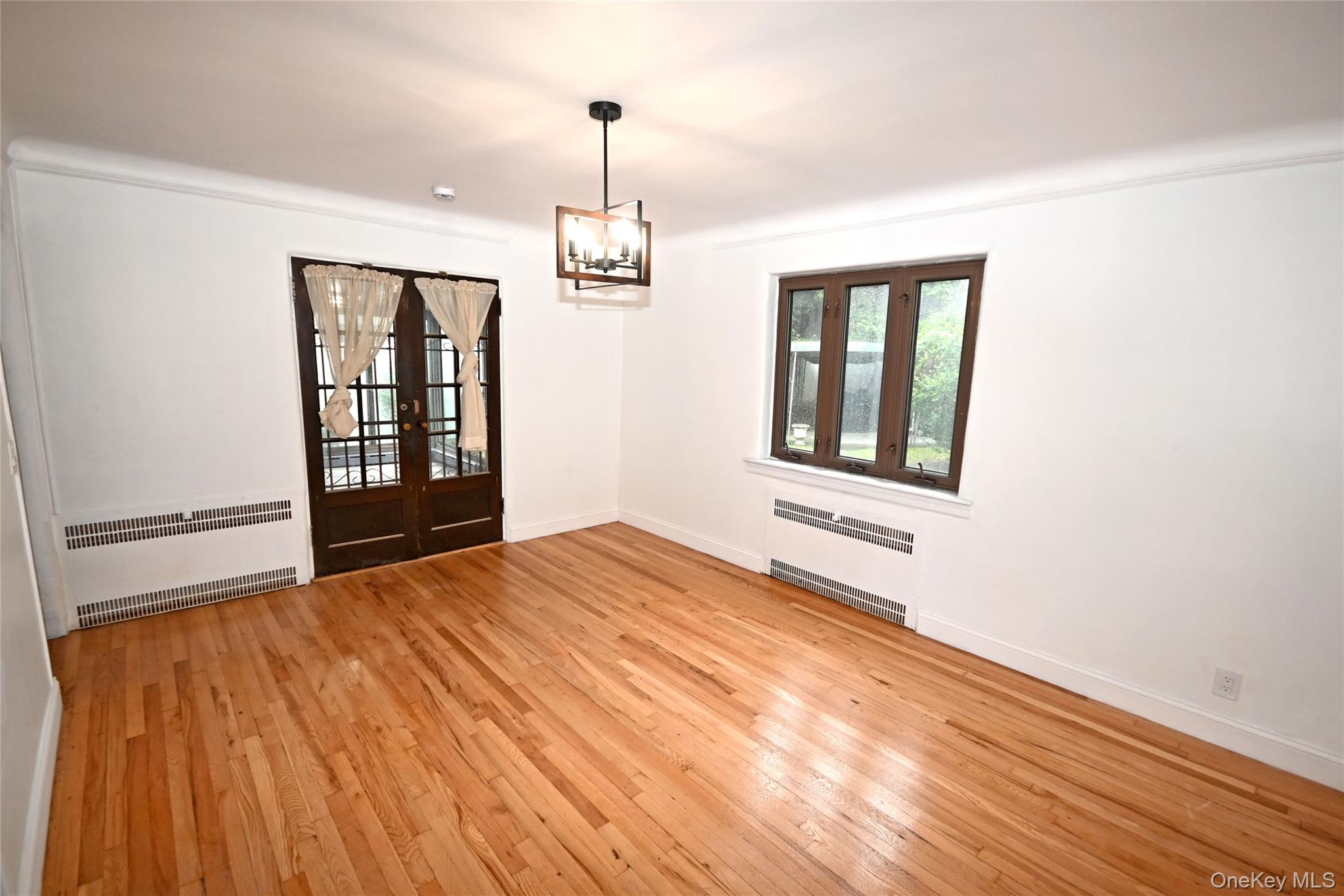 112-13 178th Street Property Photo 10