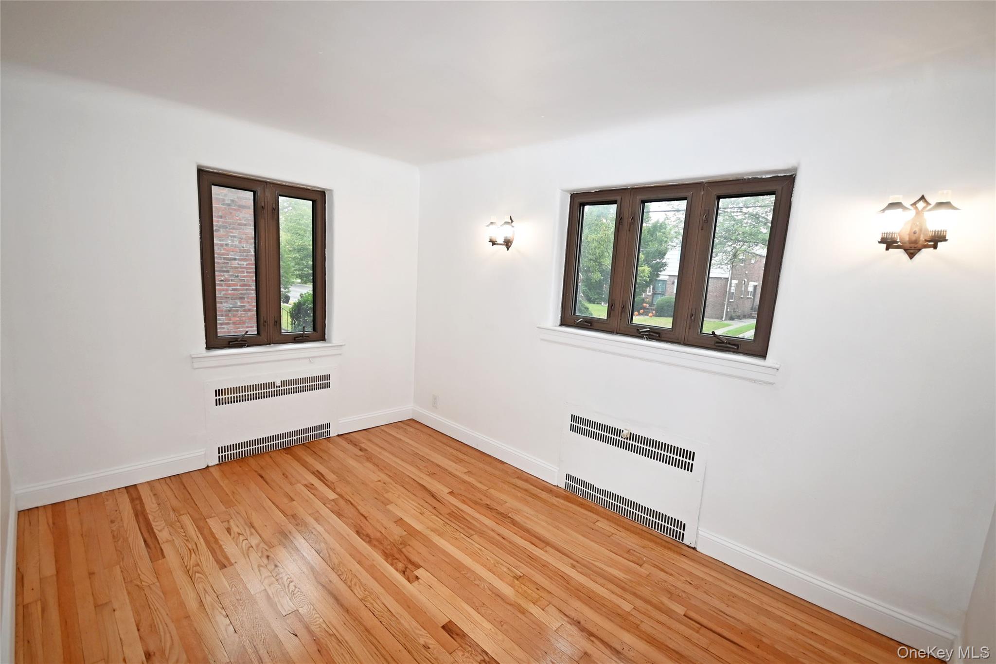 112-13 178th Street Property Photo 14