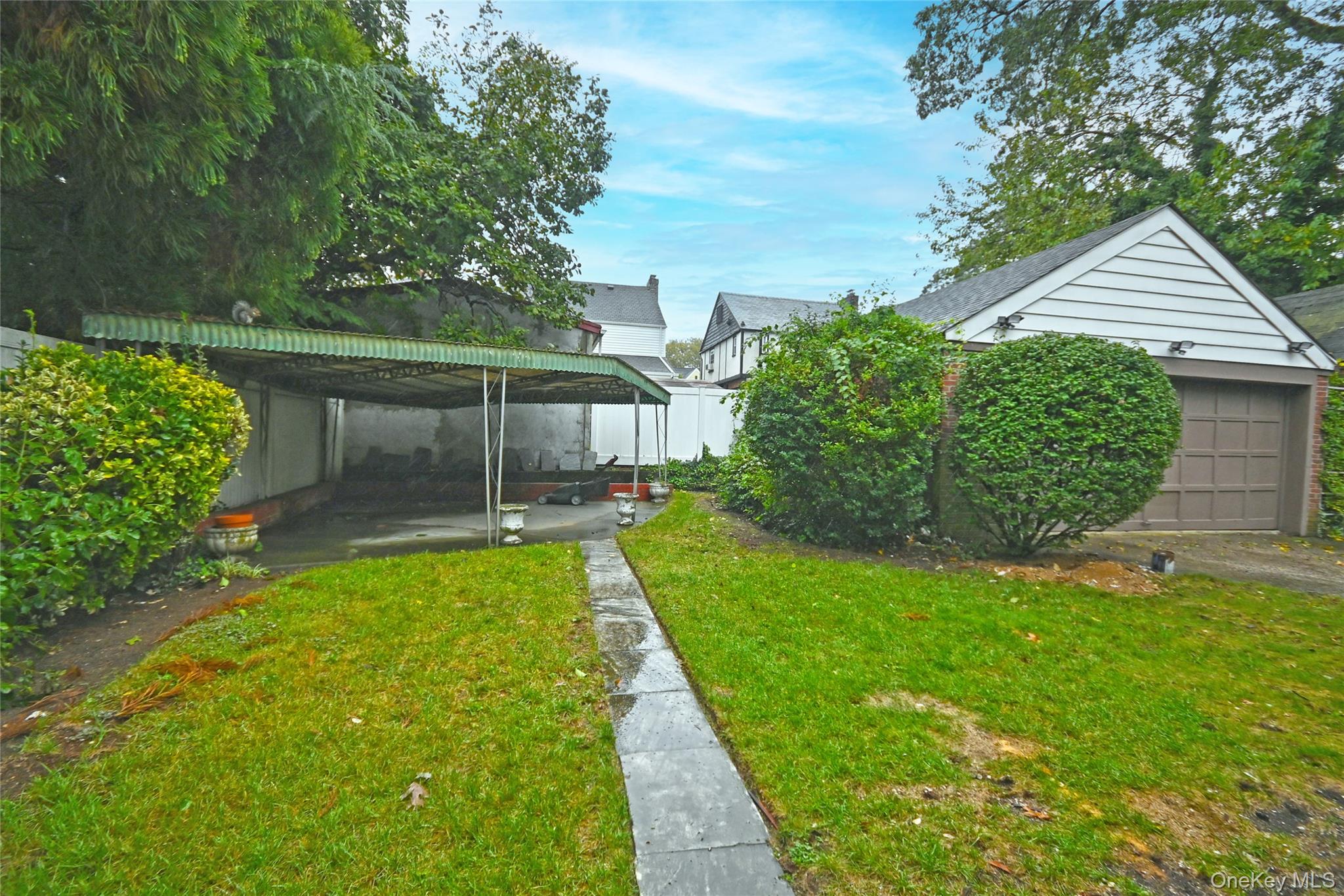 112-13 178th Street Property Photo 28
