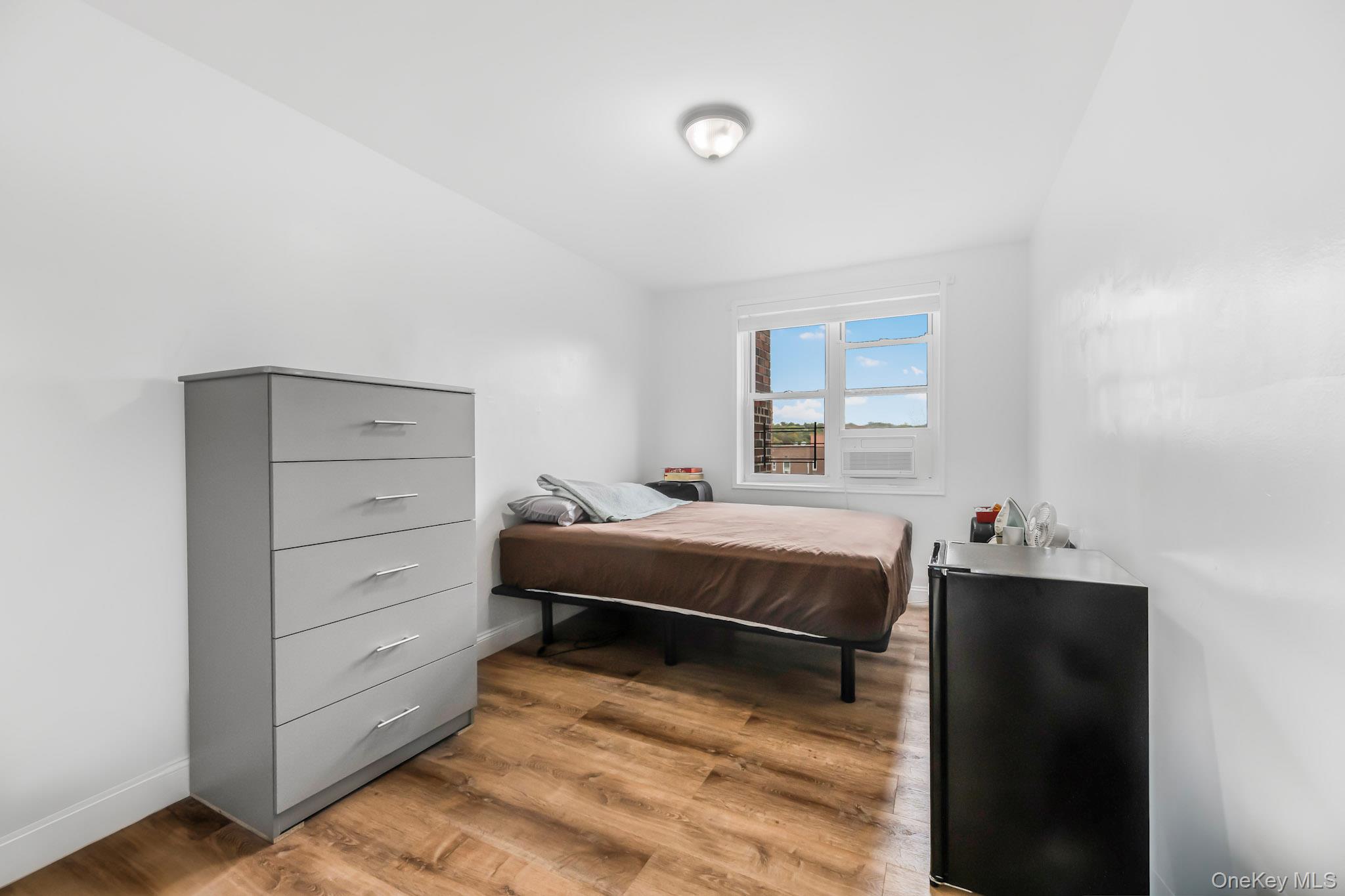 480 Riverdale Avenue 7l Property Photo 18