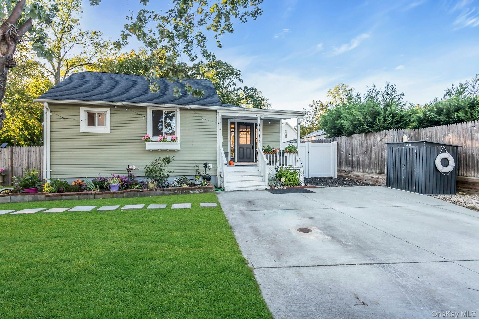 6 Franklin Avenue Property Photo 1