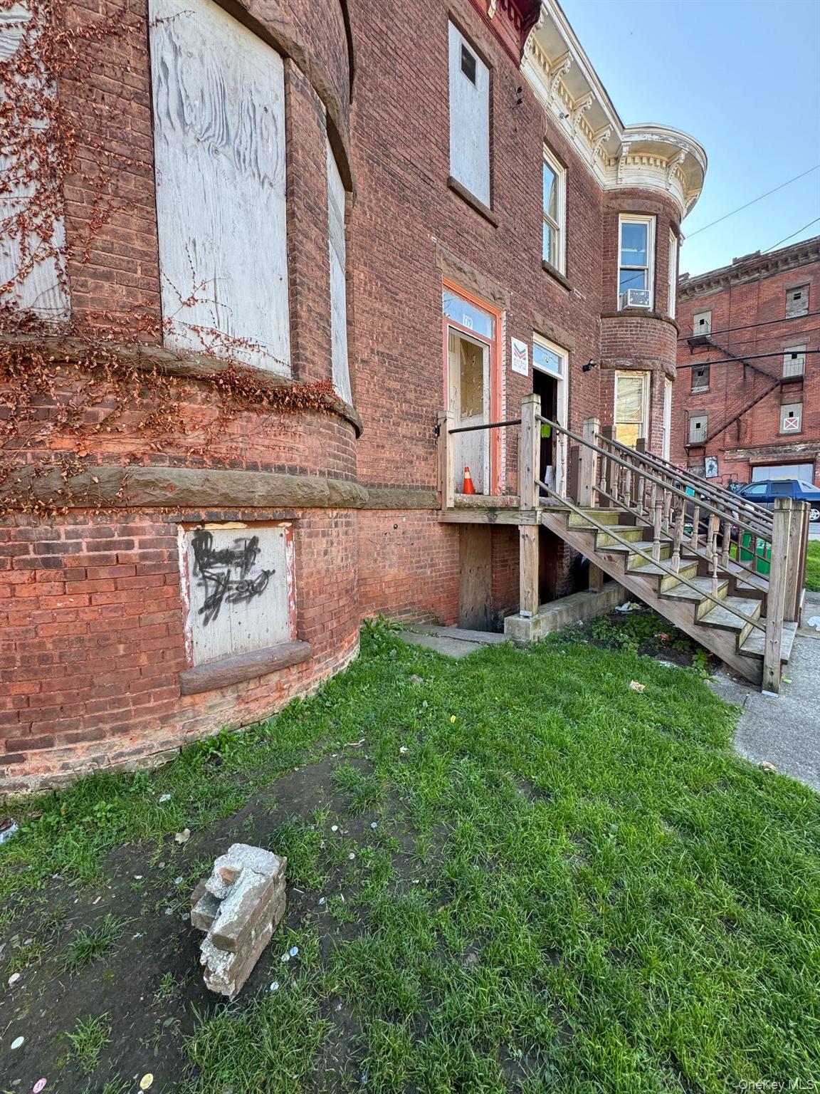 119 Renwick Property Photo 31