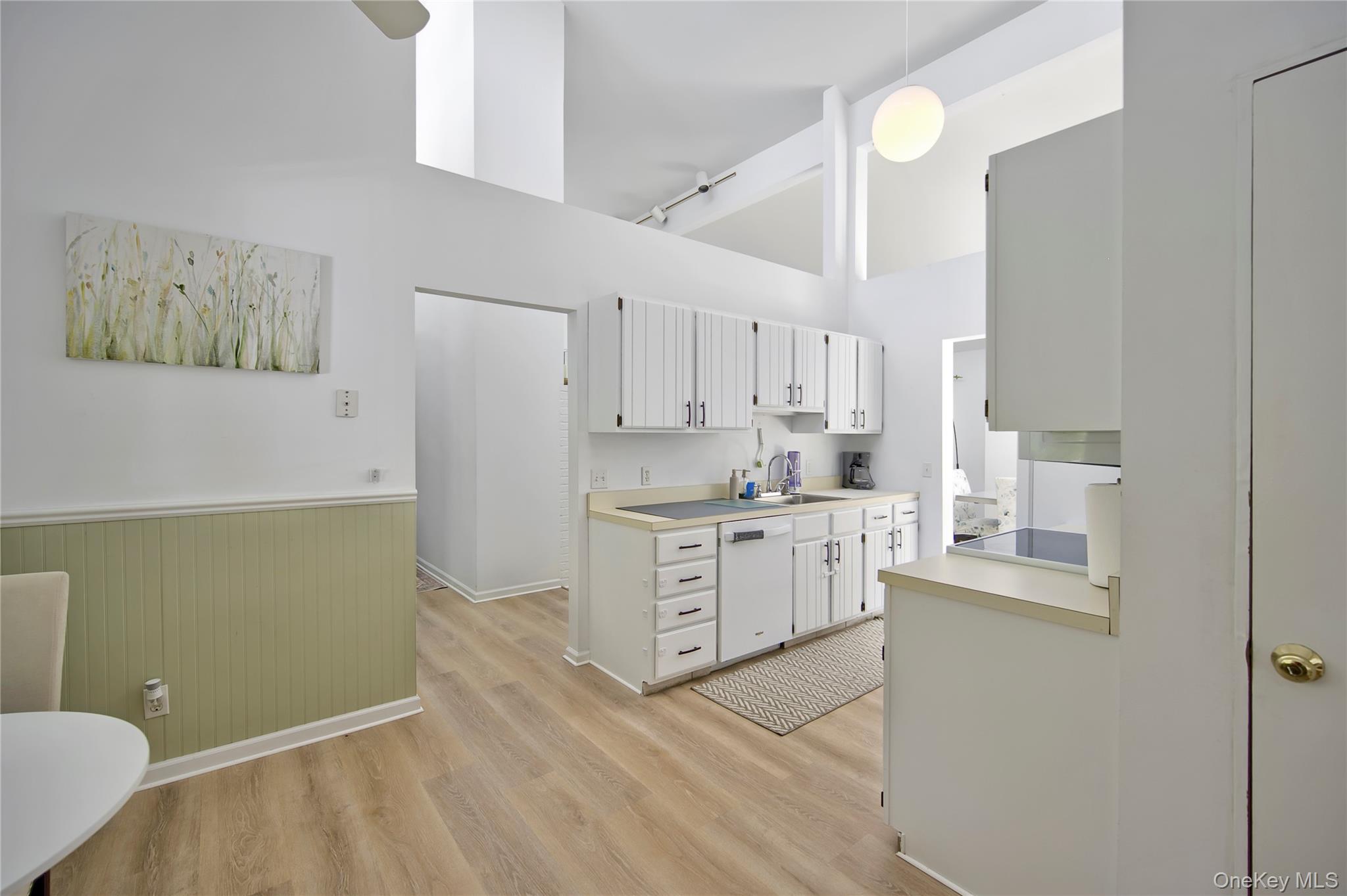 8 School Street Property Photo 9