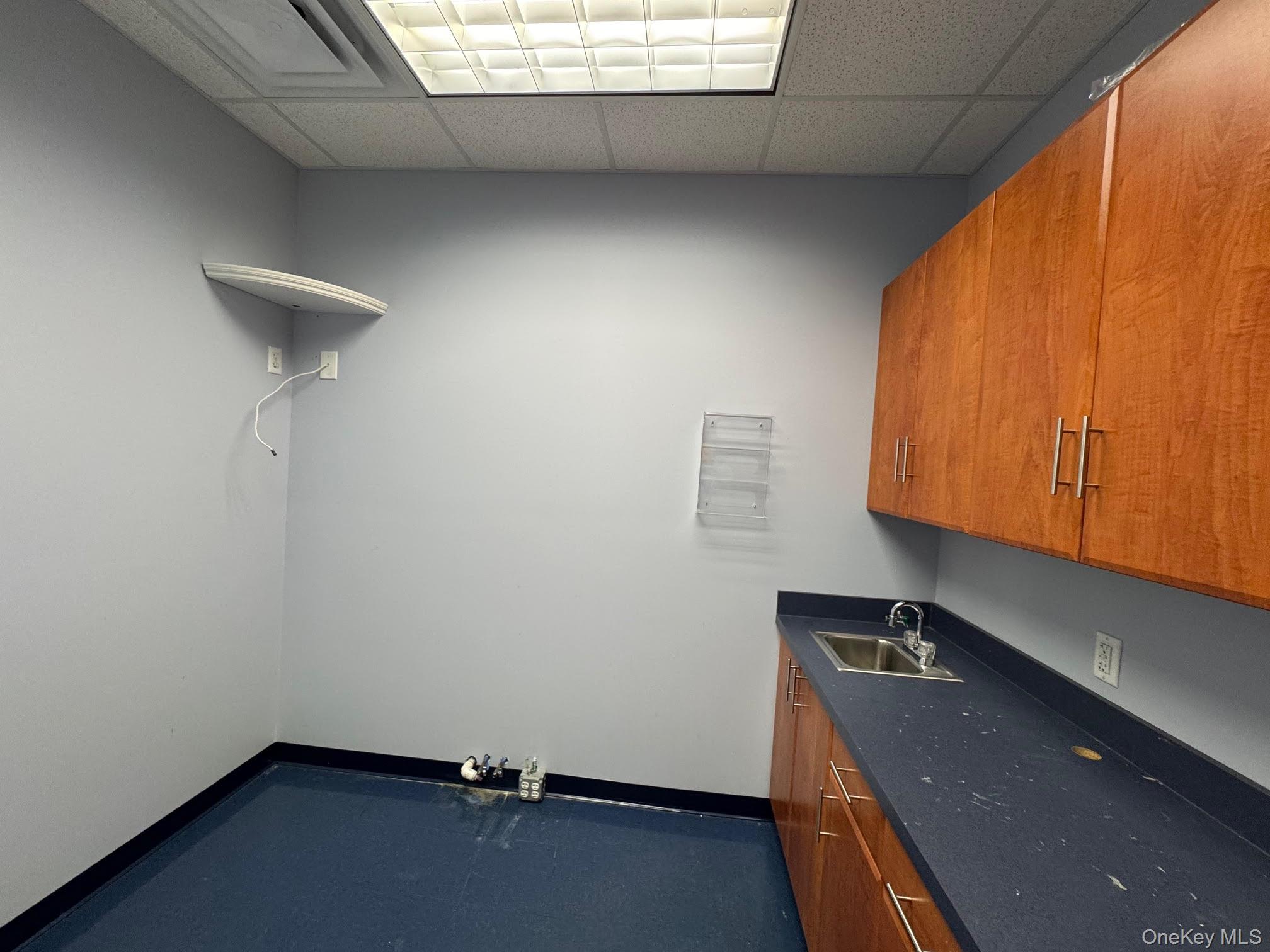 244 Broadway Property Photo 18