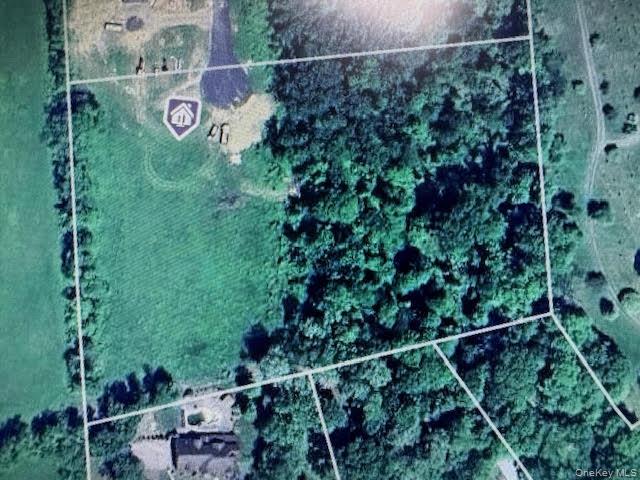 8 Jefferson Avenue Property Photo 2