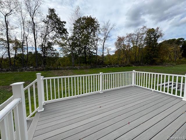 8 Jefferson Avenue Property Photo 32