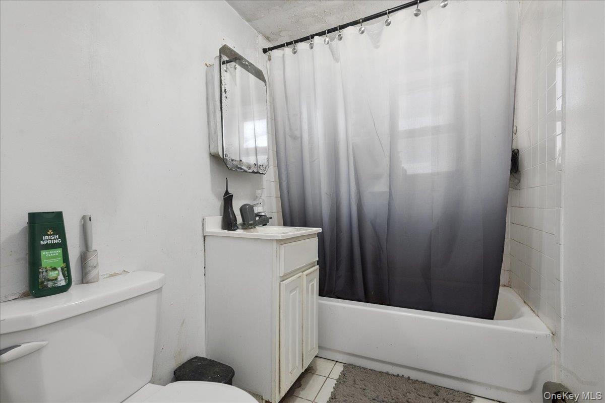 370 E Broadway Property Photo 18