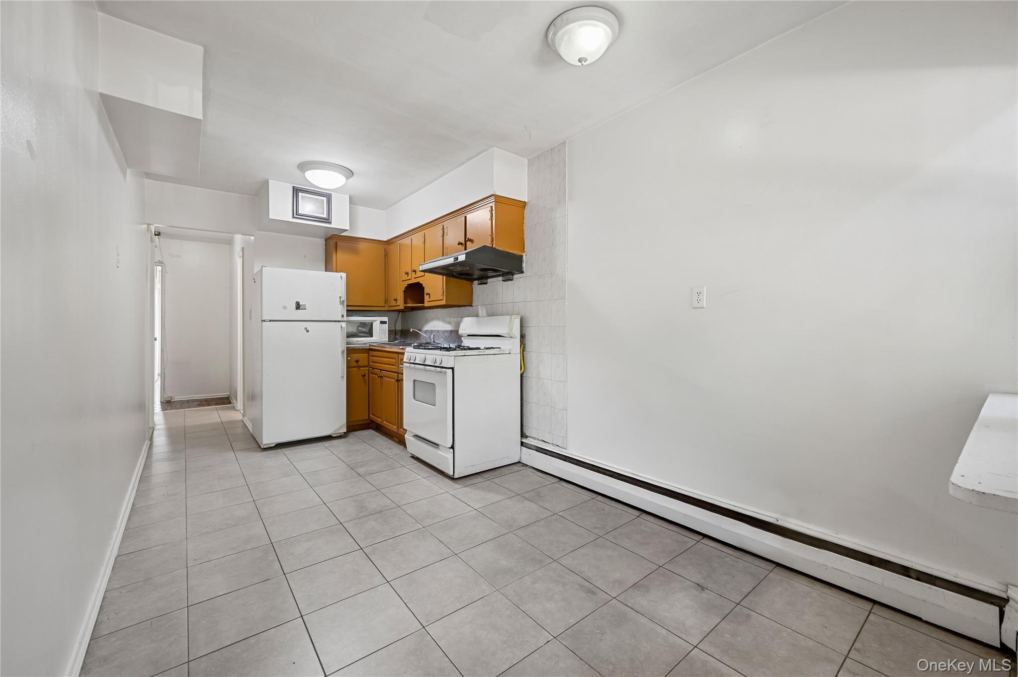 152-10 Peck Avenue Property Photo 19