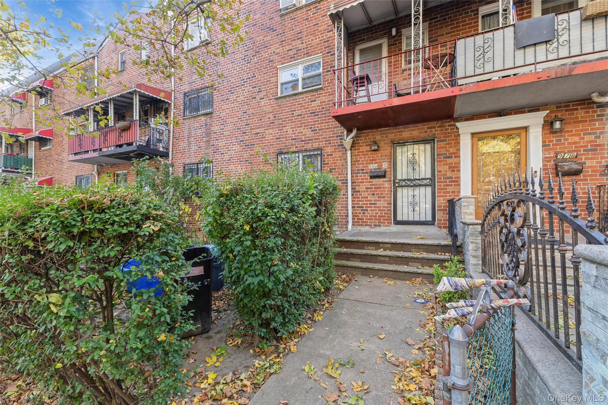 980 Jerome Street Property Photo 1
