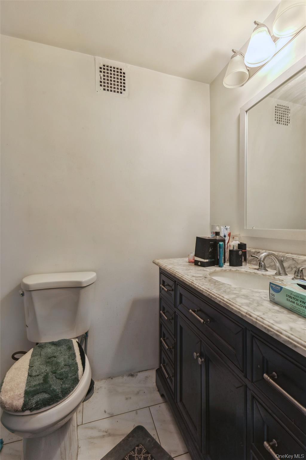 980 Jerome Street Property Photo 7