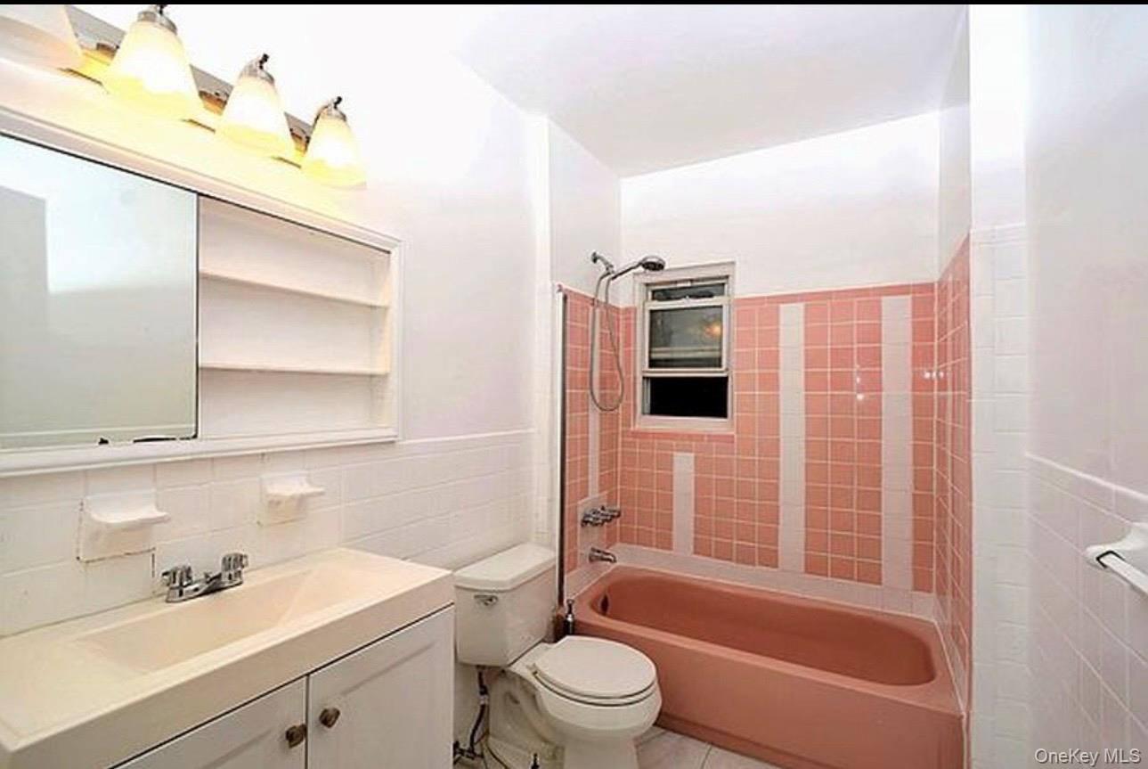 980 Jerome Street Property Photo 15