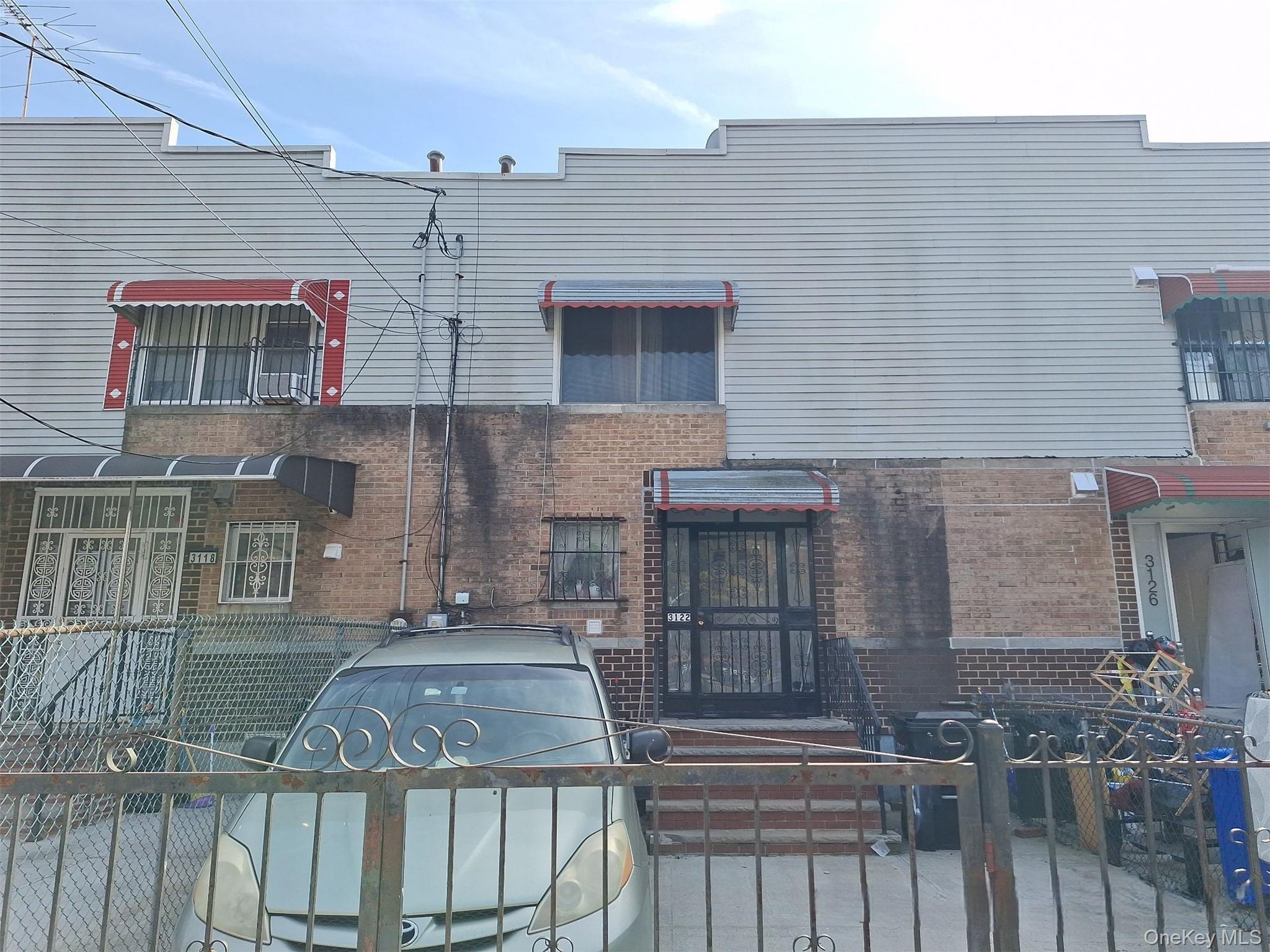31-22 Neptune Avenue Property Photo 1