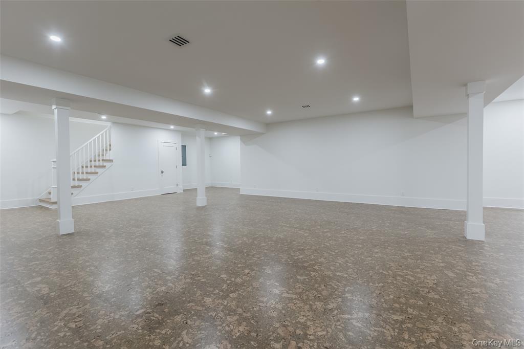 5697 Westphalia Road Property Photo 25