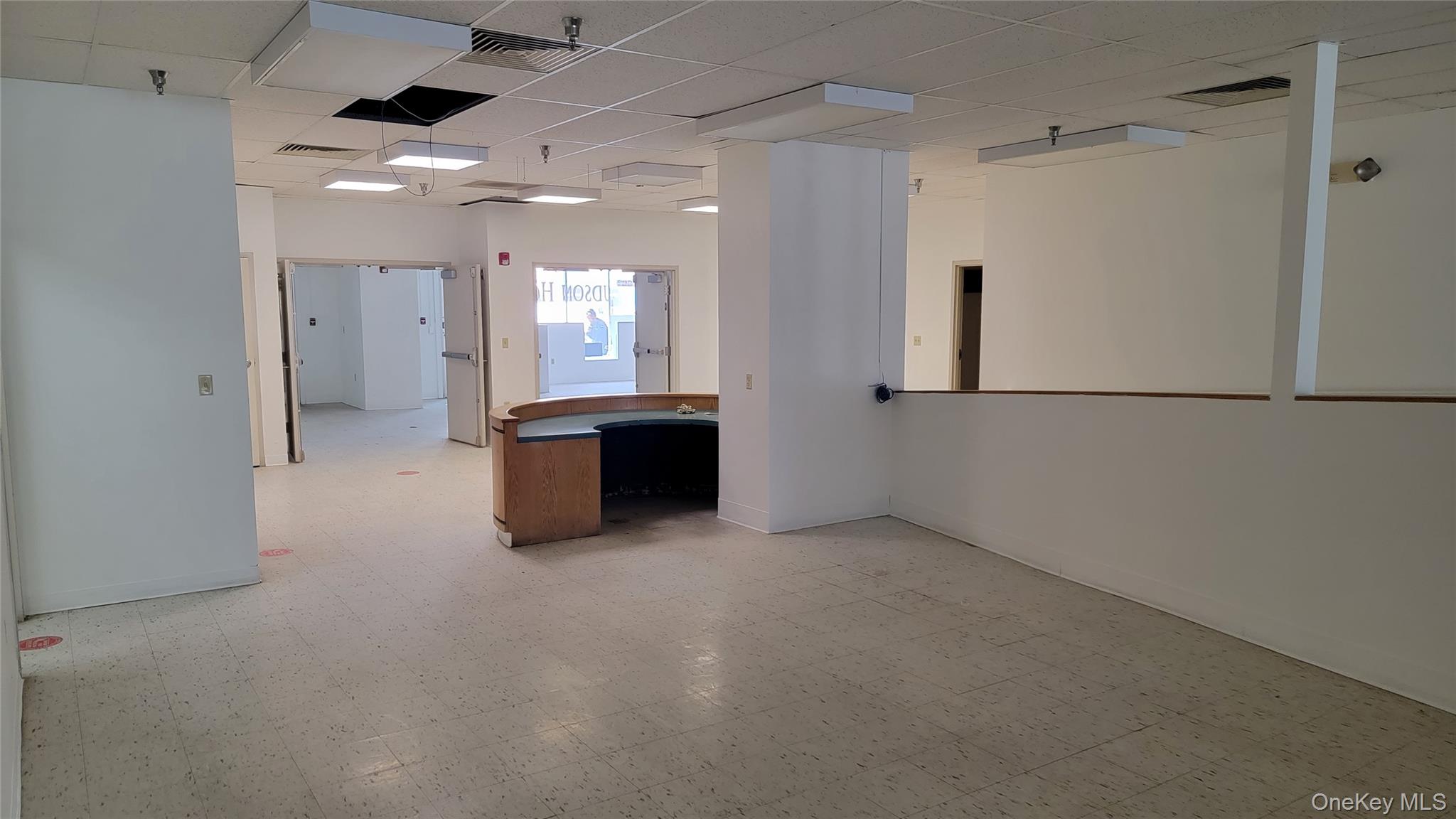 245 Broadway Property Photo 4