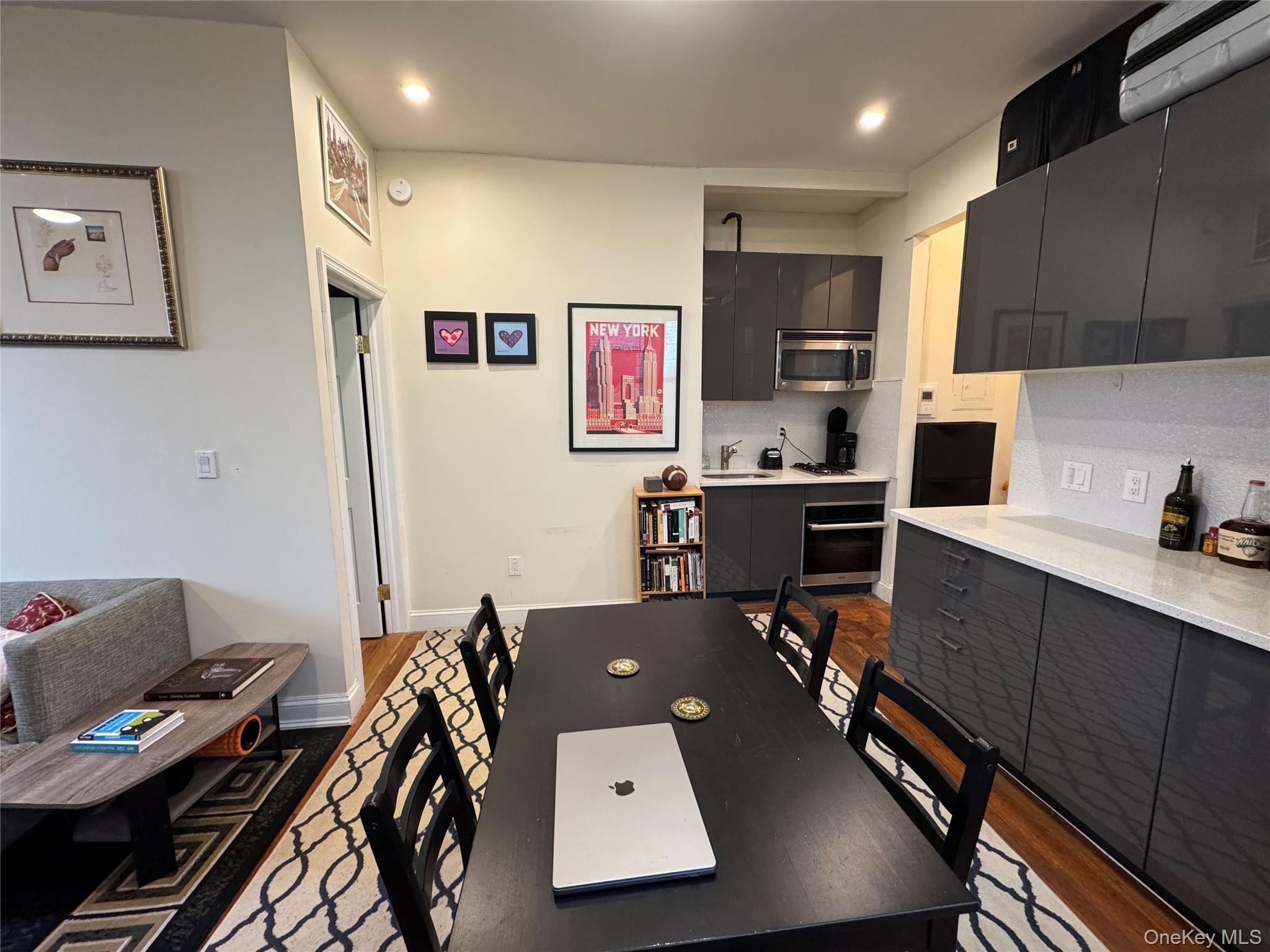 139 E 30th Street 3d Property Photo 6