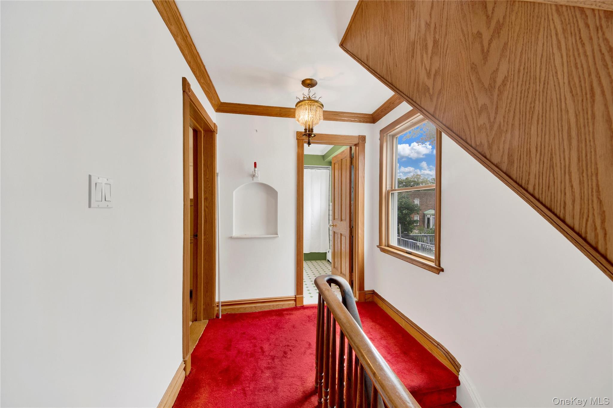 242 E 237th Street Property Photo 15