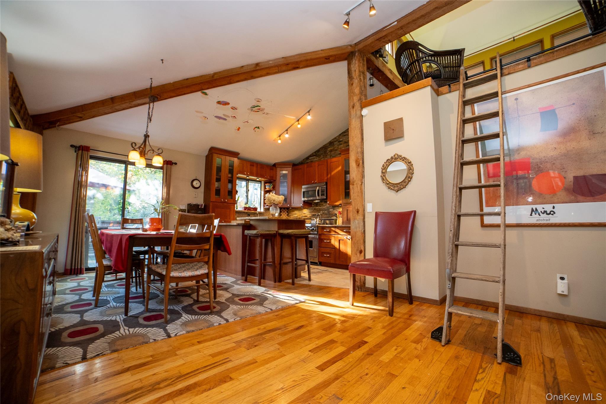 30 Long Bow Property Photo 7