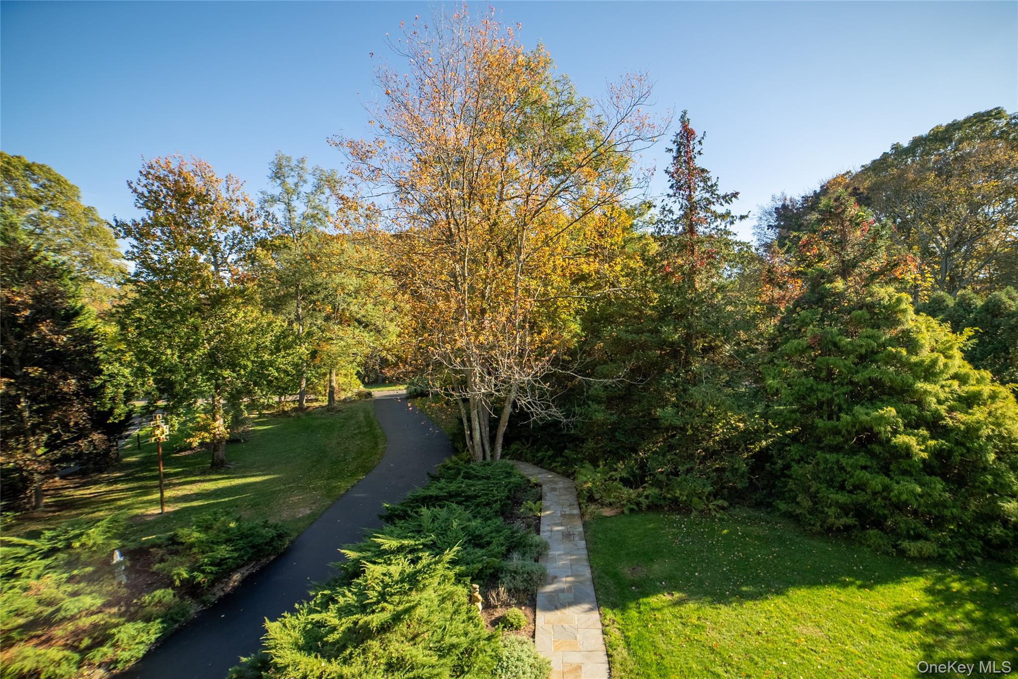 30 Long Bow Property Photo 15