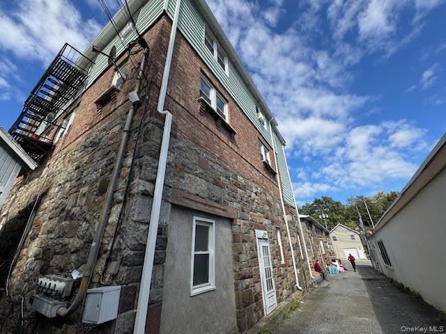 13 Mountain Avenue Property Photo 2