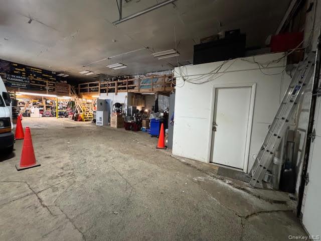 13 Mountain Avenue Property Photo 35
