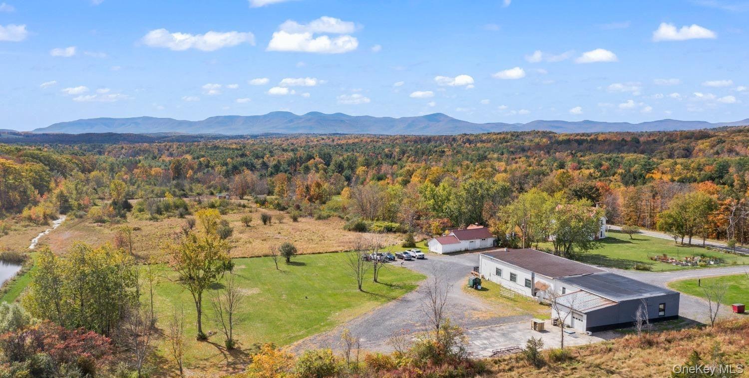 799 County Highway 111 Property Photo 8