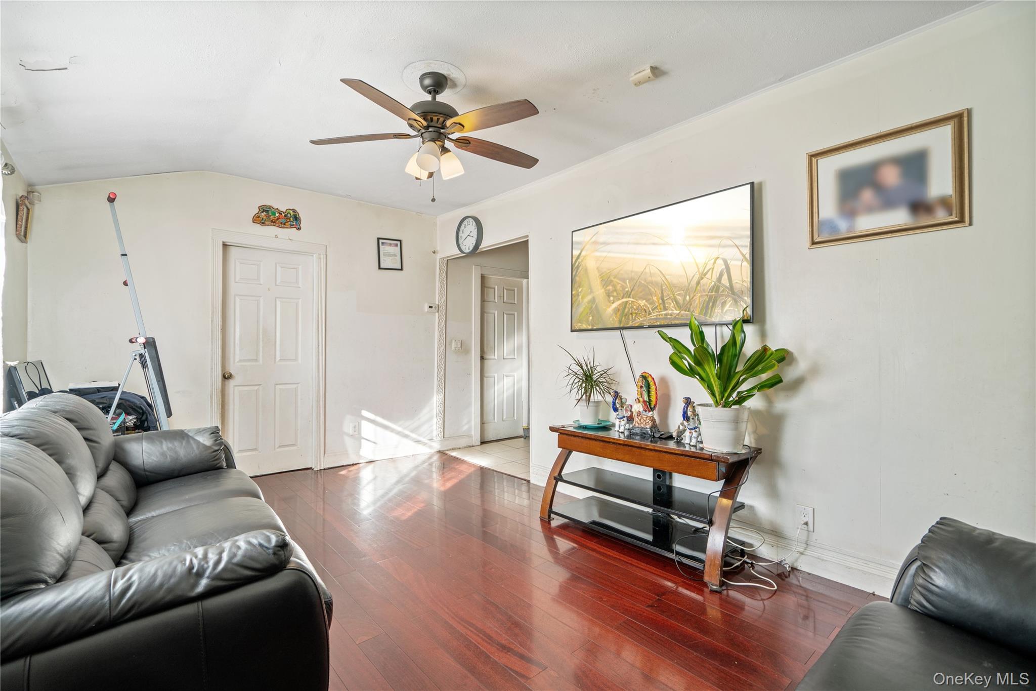501 Scherger Avenue Property Photo 4