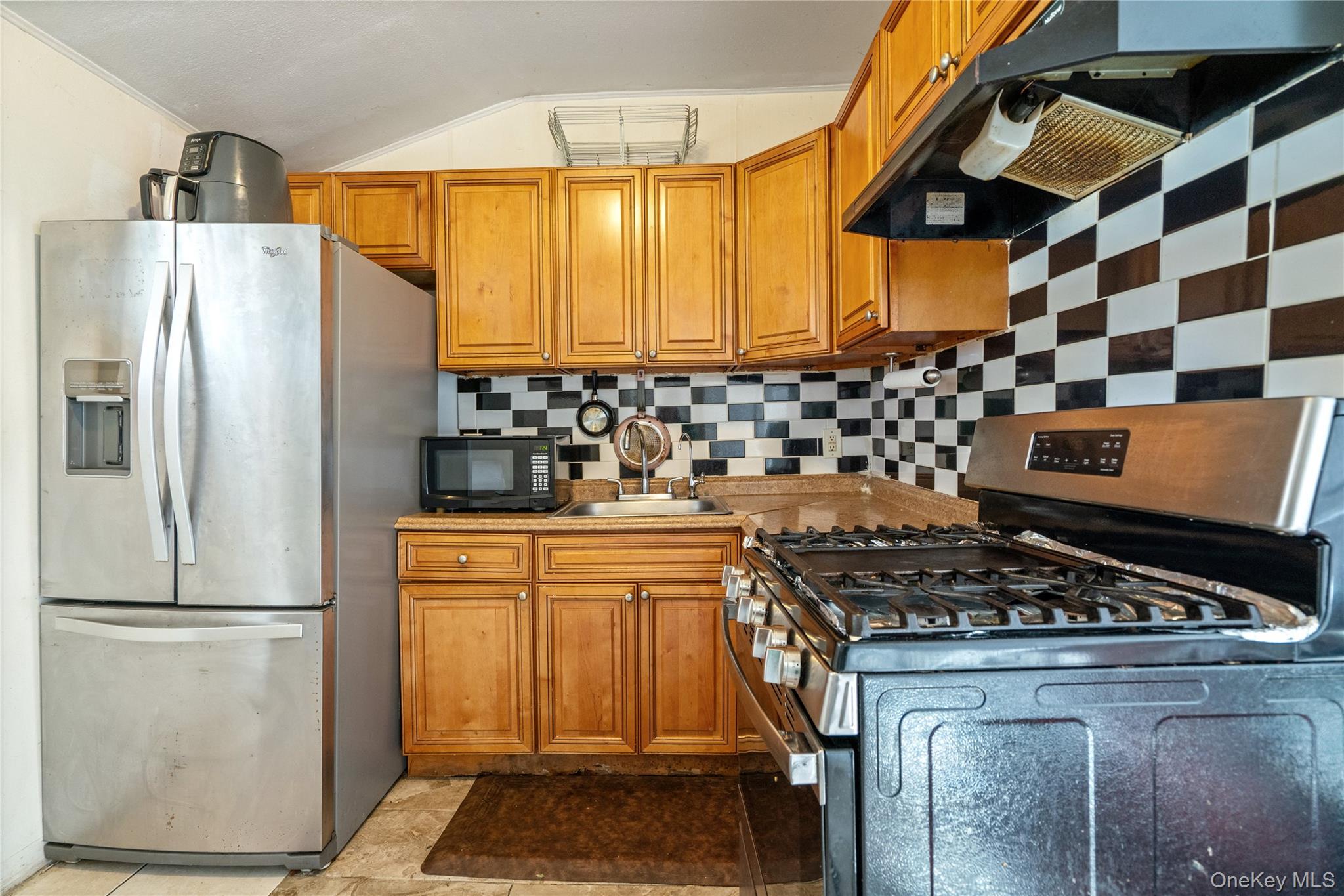 501 Scherger Avenue Property Photo 7