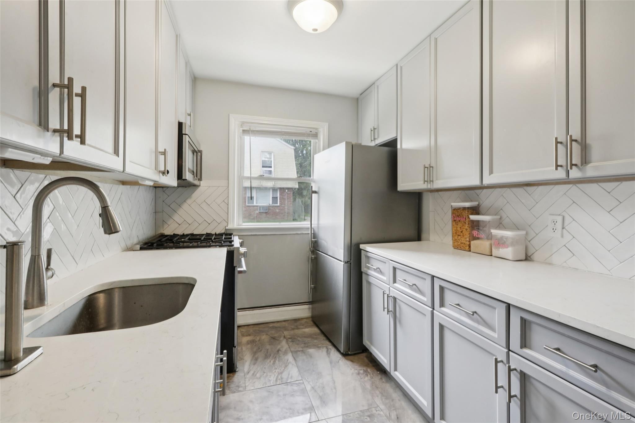 20 Main Street 20 Property Photo 1