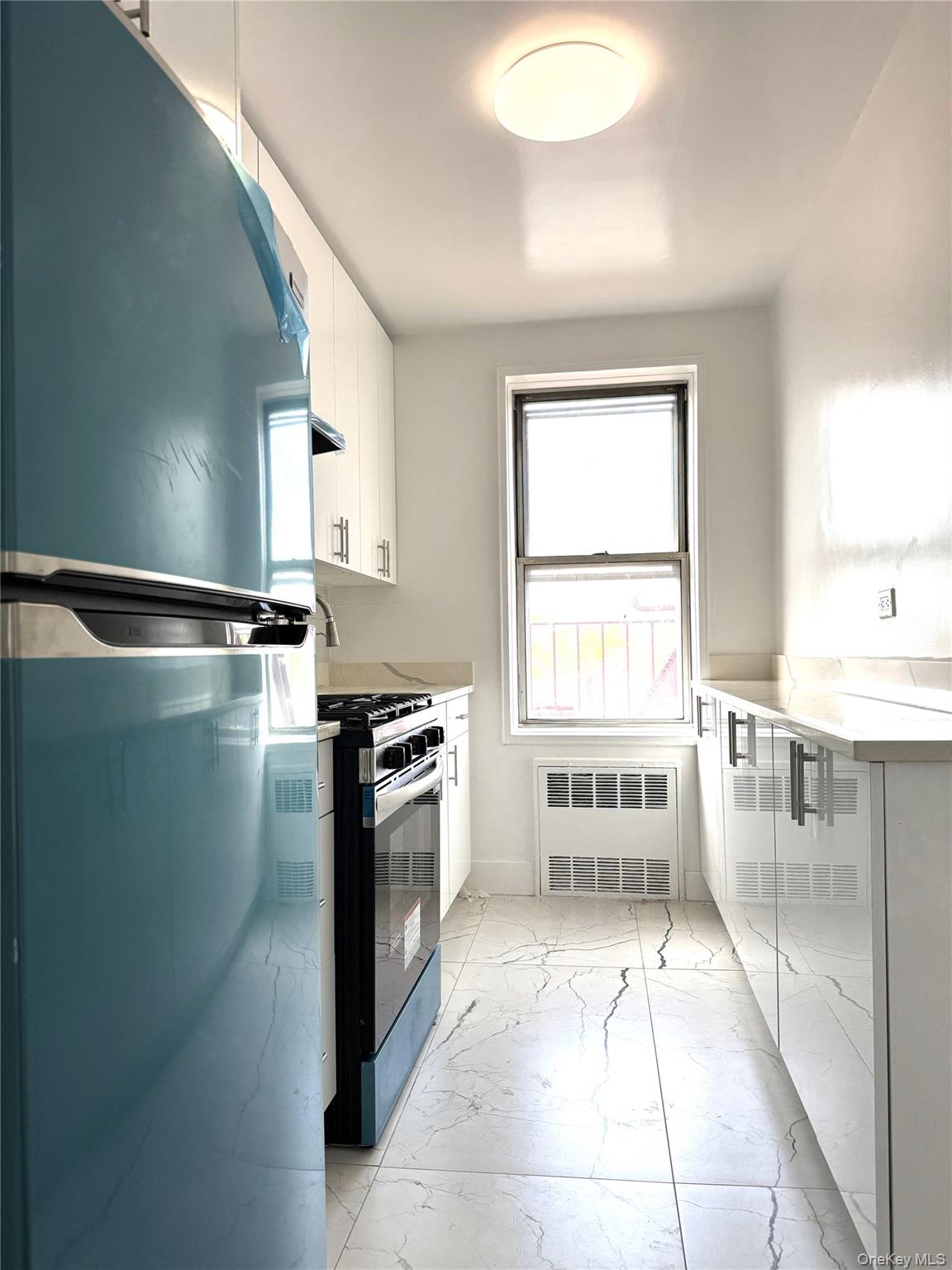 222-89 Braddock Ave 5a Property Photo 6