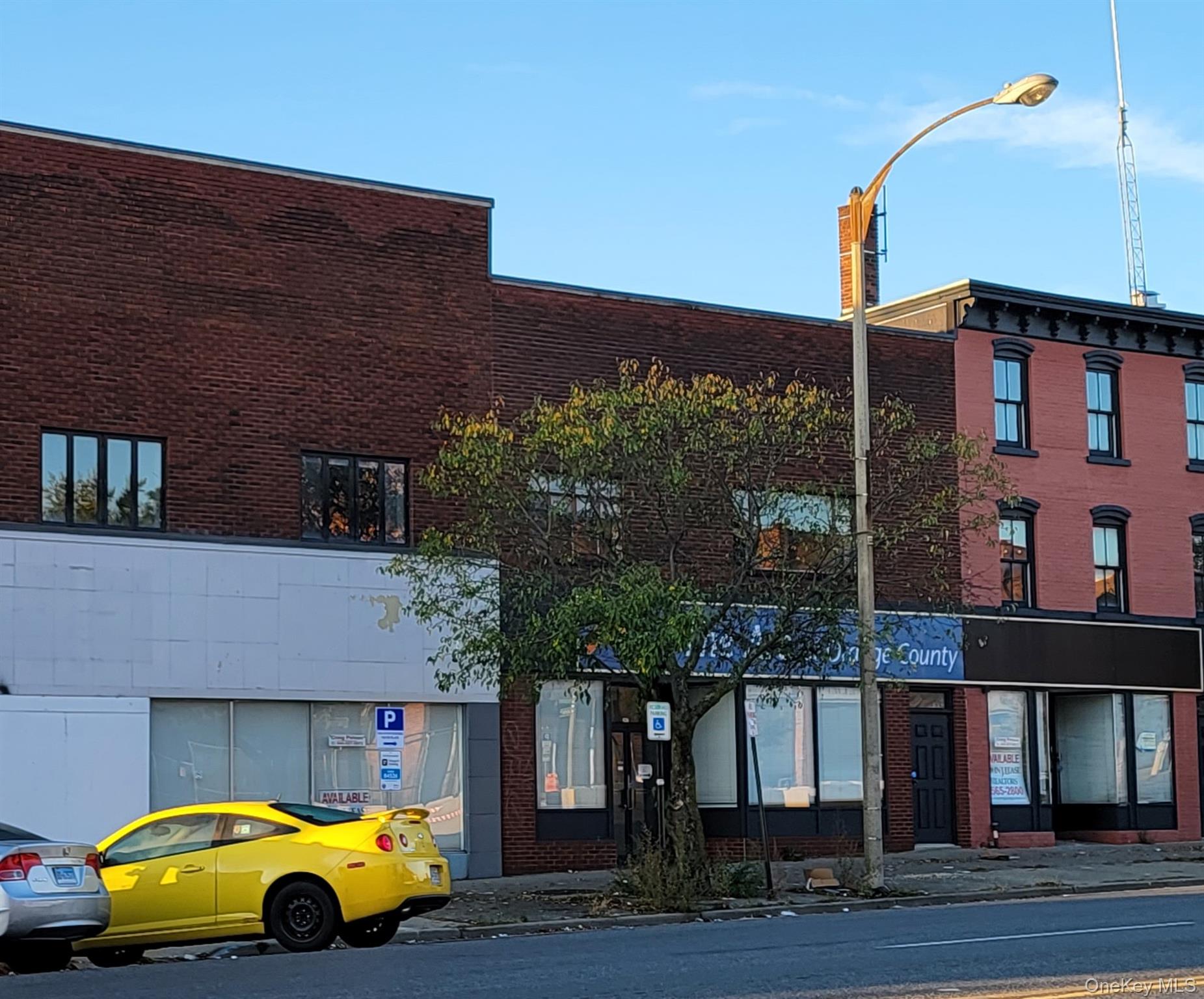 247 Broadway Property Photo 1
