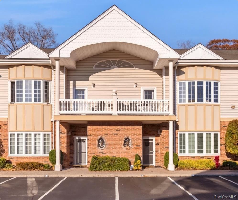 6 Sarah Court Property Photo 1