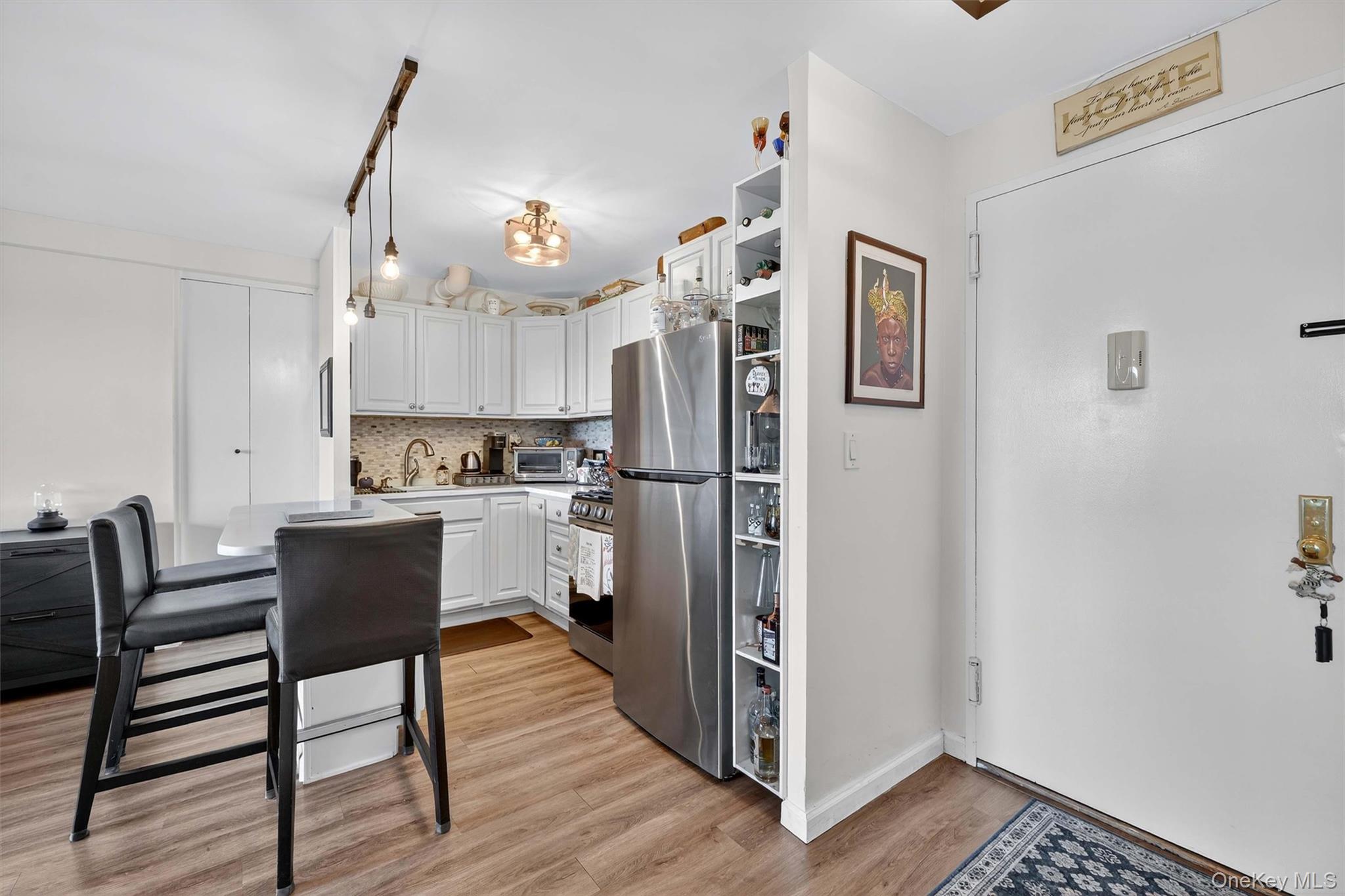 155 Ferris Avenue #12l Property Photo 7
