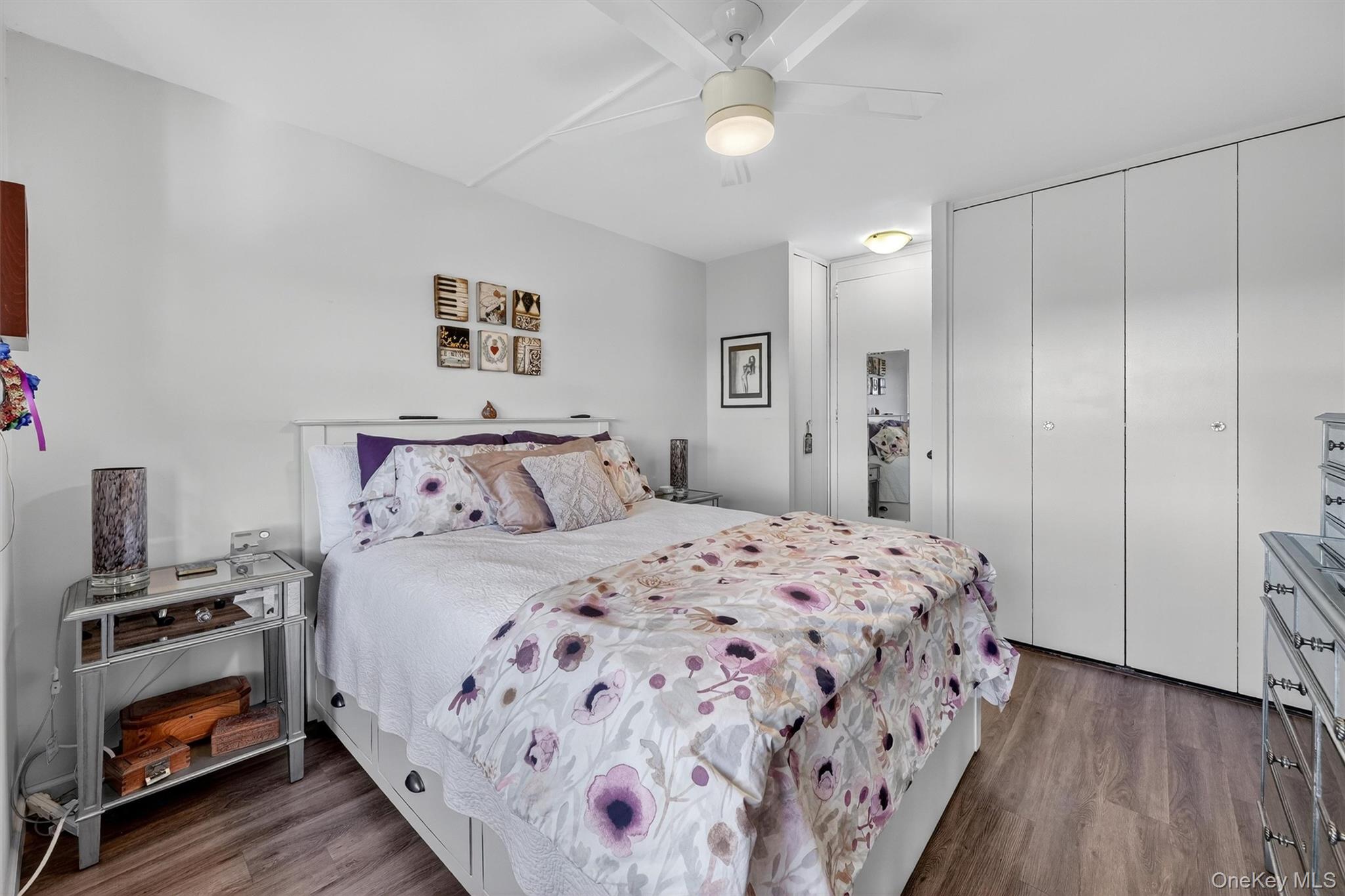 155 Ferris Avenue #12l Property Photo 25