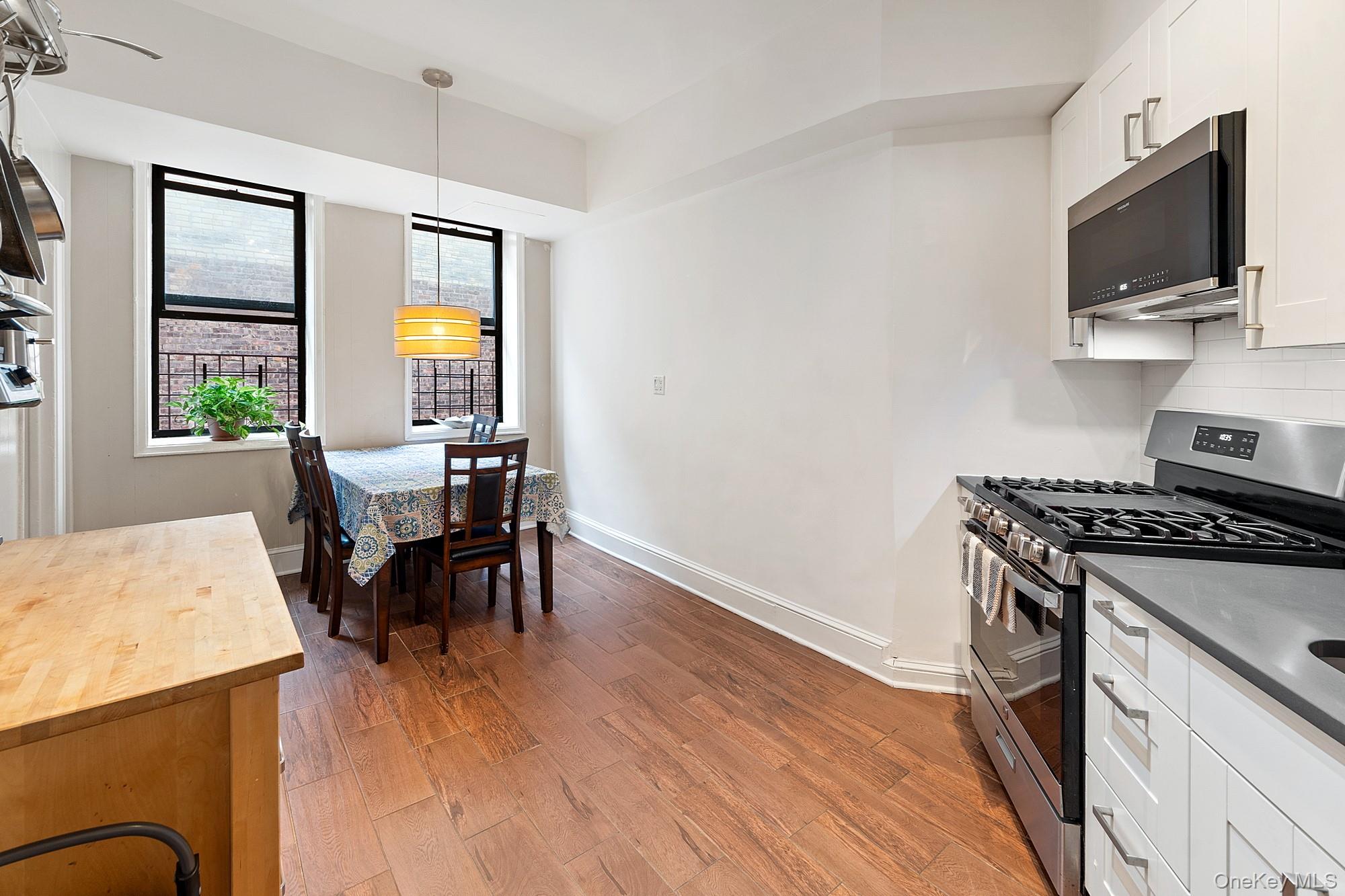 3875 Waldo Avenue 5m Property Photo 10