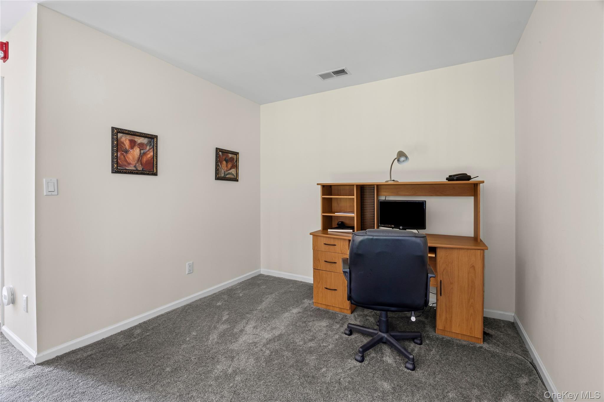 48 Avery Lane Property Photo 23