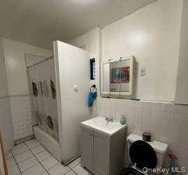 282 Reservoir Place Property Photo 8