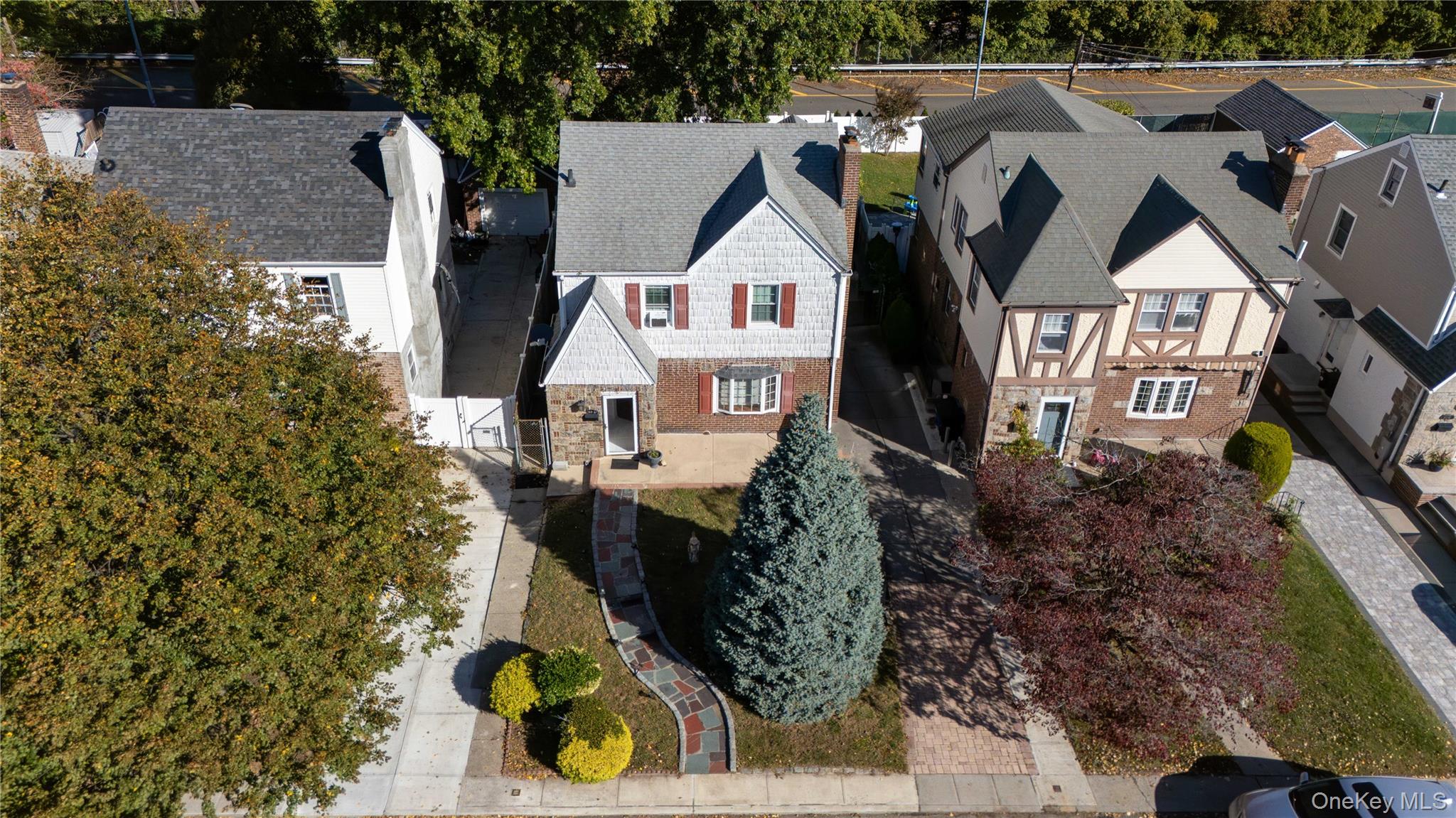 163-37 15 Drive Property Photo 1