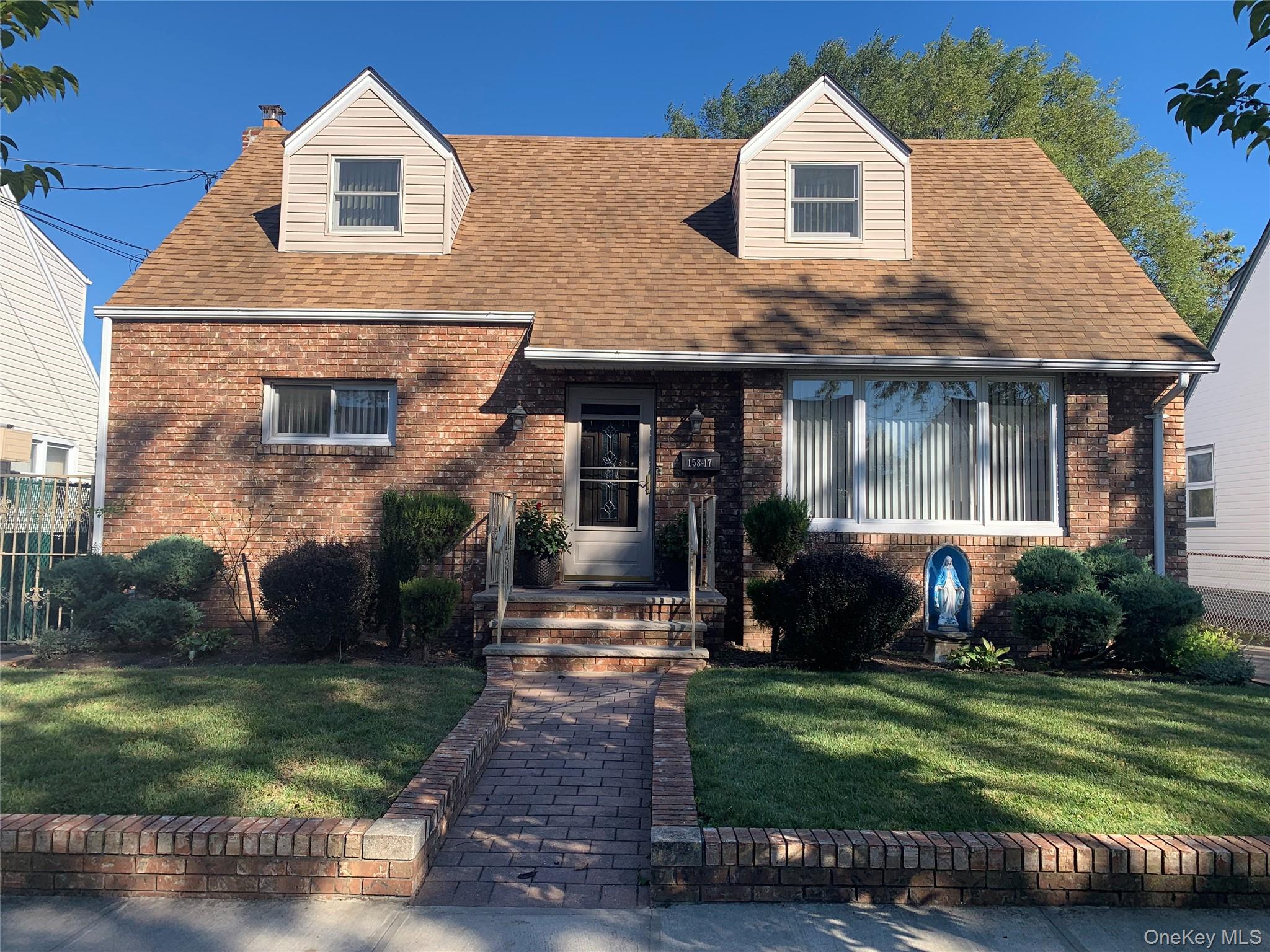 15817 90th Street Property Photo 1