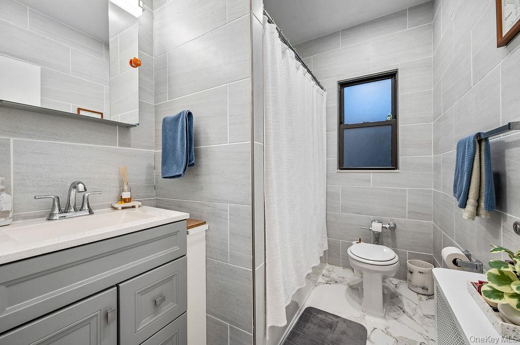 43-24 208th Street Property Photo 8