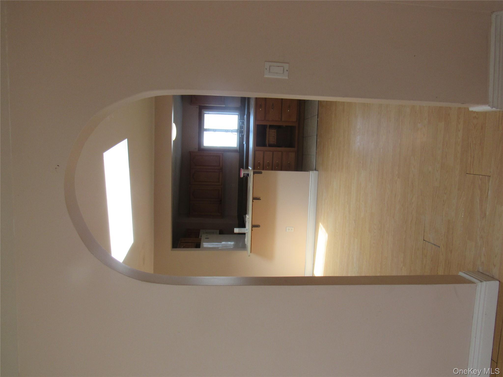 6 Broadway Property Photo 9