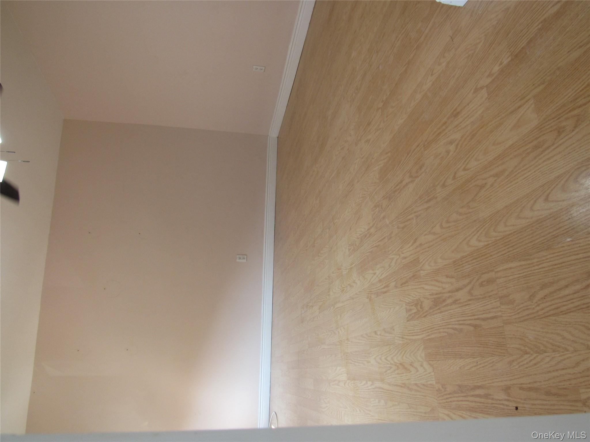6 Broadway Property Photo 11