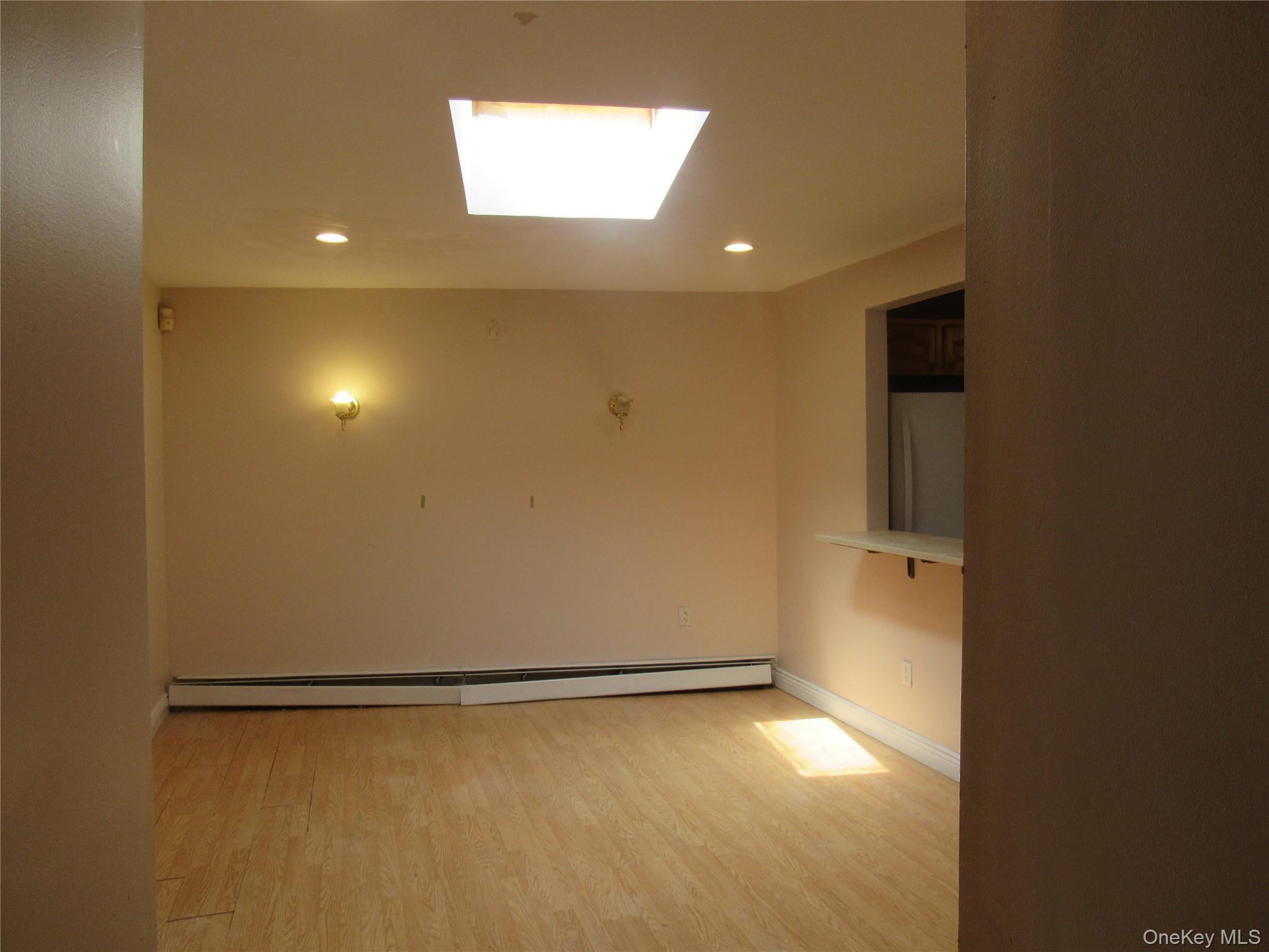 6 Broadway Property Photo 13