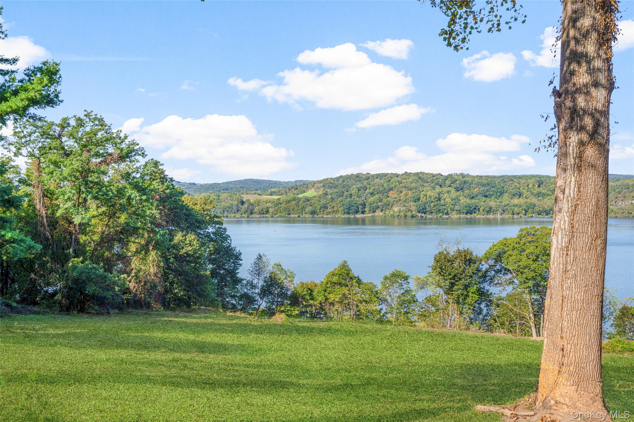 660 Wheeler Hill Road Property Photo 4