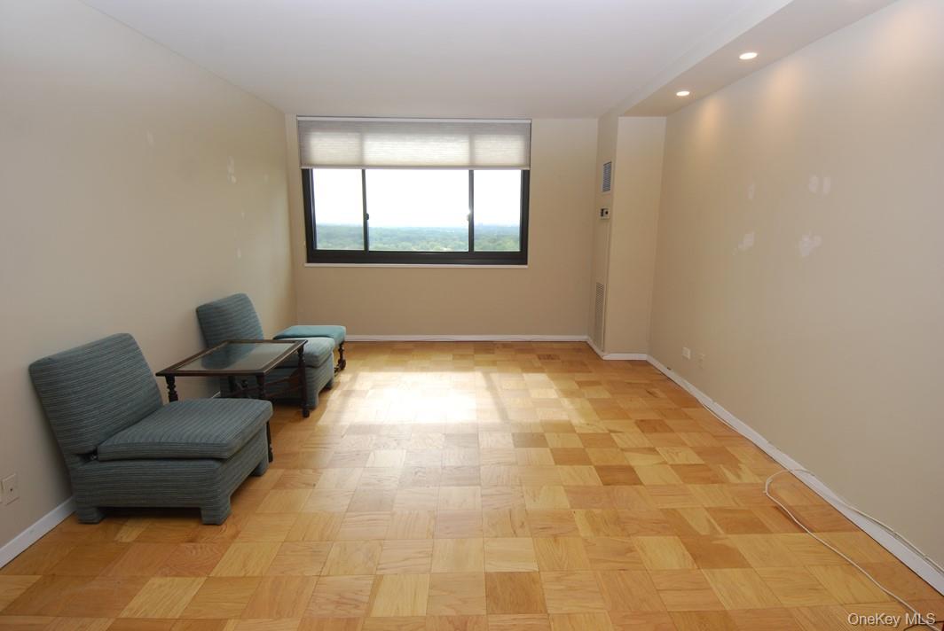 26910 Grand Central Parkway 22p Property Photo 10