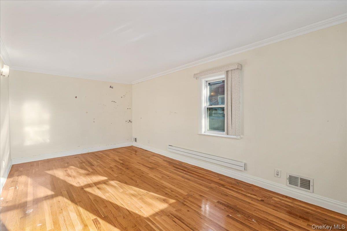 57-81 228 Street Property Photo 5