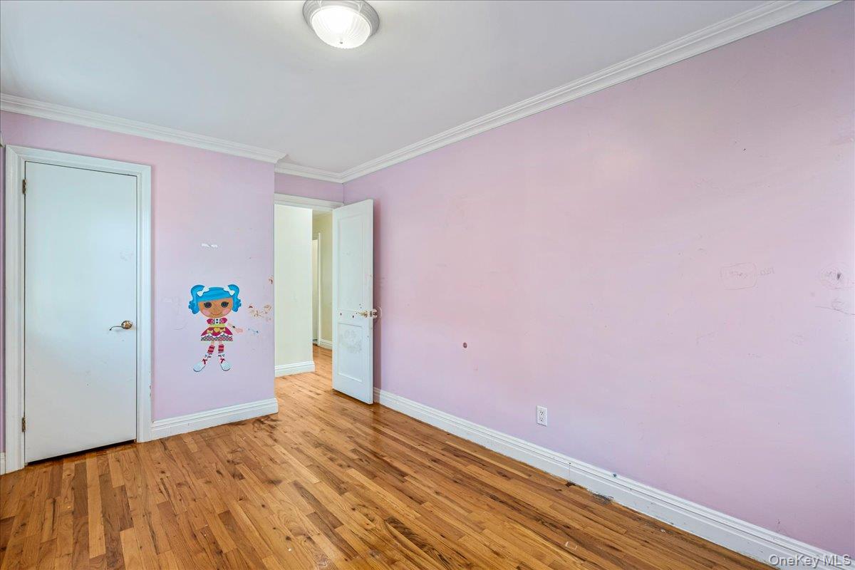 57-81 228 Street Property Photo 18