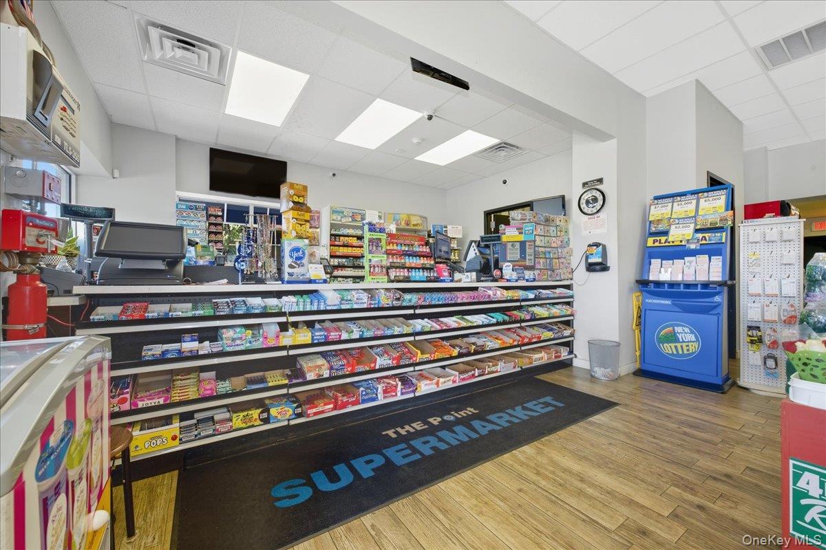 12 Lido Boulevard Property Photo 35