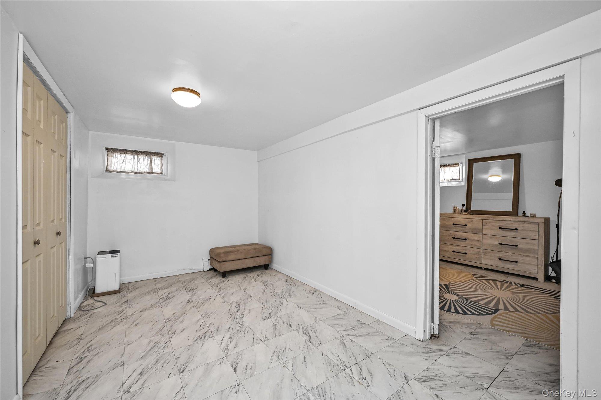 16 E Chestnut Street Property Photo 12