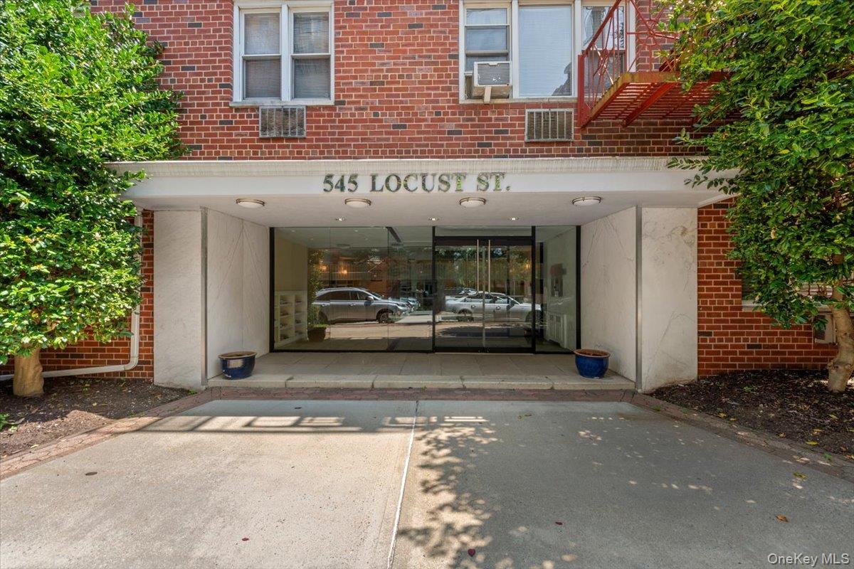 80 William Street 2e Property Photo 1